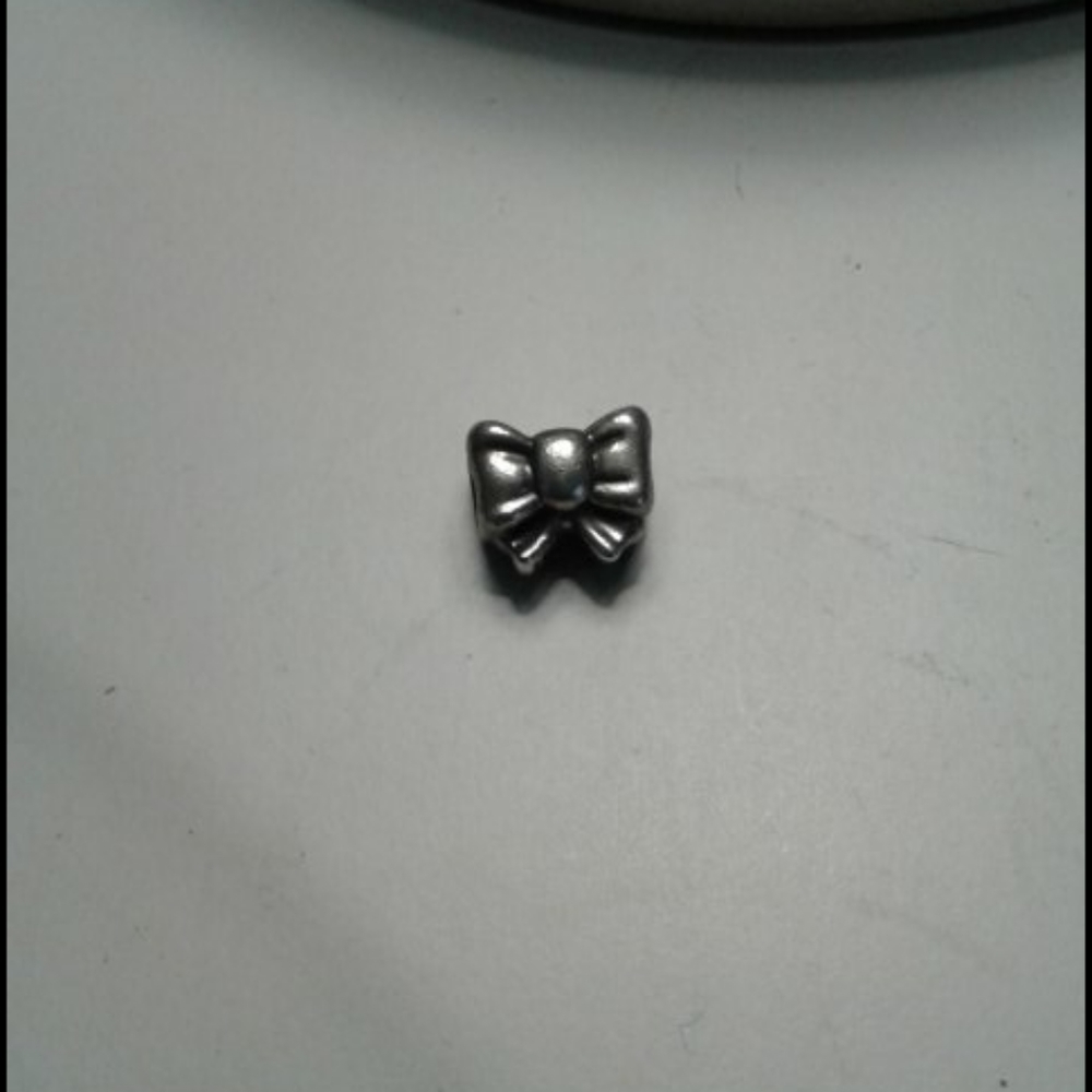 Bow Pandora Charm